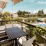 Delmare Delia Maisonette *