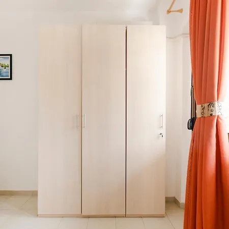 Delmare Delia Maisonette
