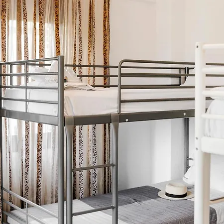 Delmare Delia Maisonette * Gerakini