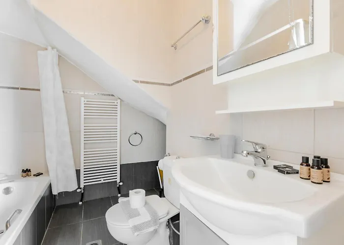 Дом отдыха Delmare Delia Maisonette