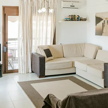 Delmare Delia Maisonette *