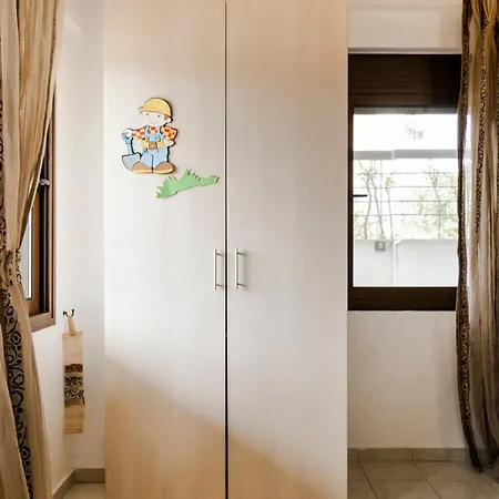 Delmare Delia Maisonette *