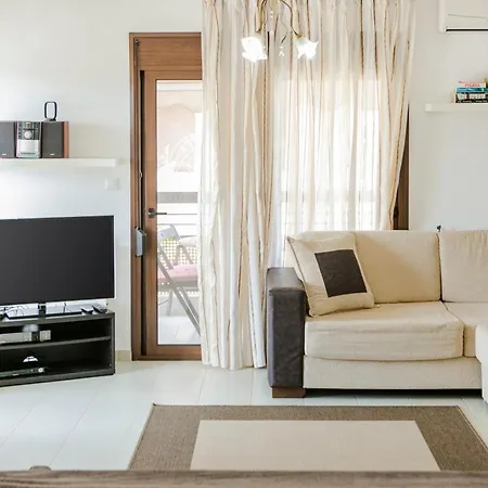 Delmare Delia Maisonette Yerakini